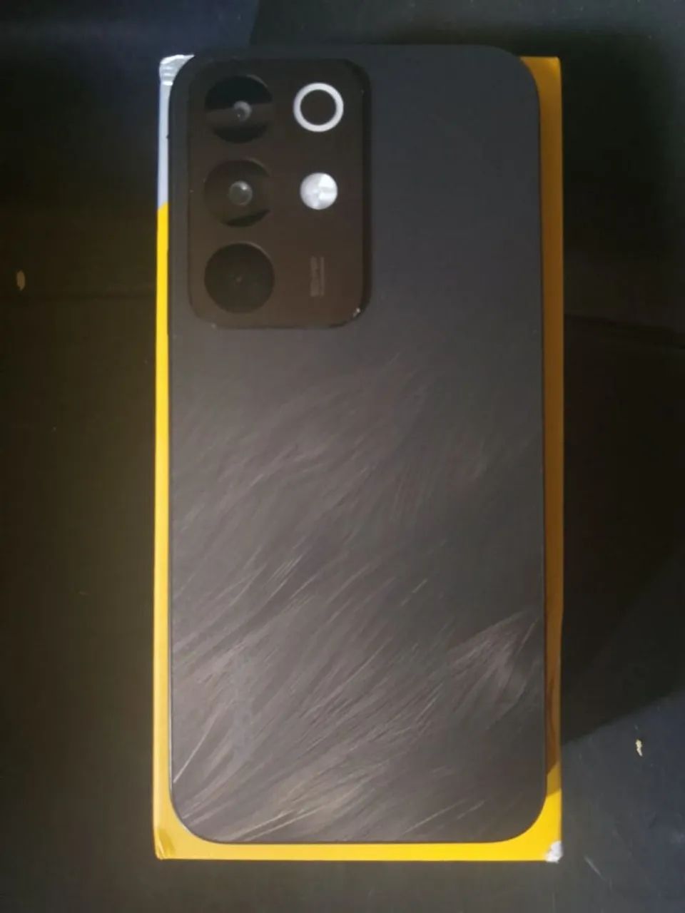 Realme C85