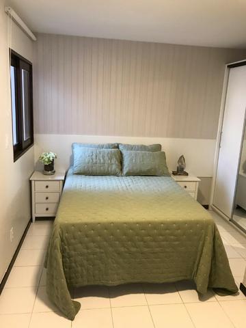 Maravilhosa casa com 5 suites e piscina no Itaigara ! totalmente mobiliada - Foto 14