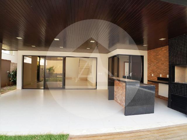 Sobrado novo e bem localizado no condomínio Florais dos Lagos - 2 demi suíte + 2 suítes - Foto 4