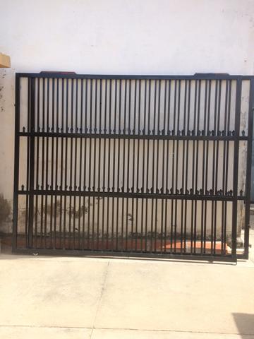 2 grades com trilho - Foto 2