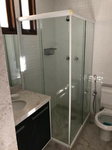 Maravilhosa casa com 5 suites e piscina no Itaigara ! totalmente mobiliada - Foto 11