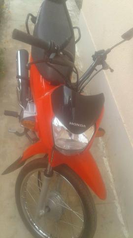 Vendo uma moto