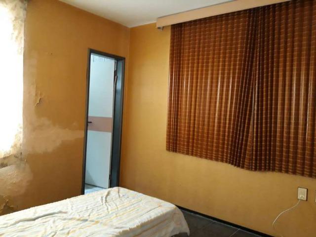 Casa com 8 Quartos à Venda - Foto 18