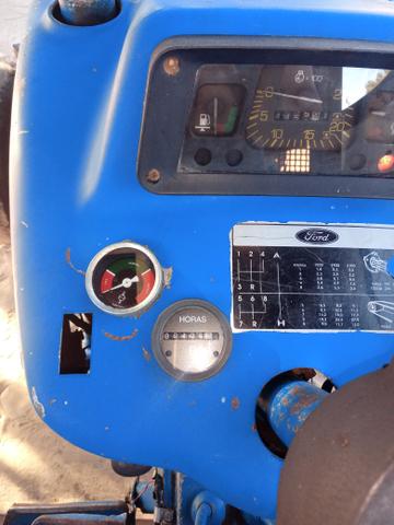 Trator ford 5610 com rocadeira - Foto 5