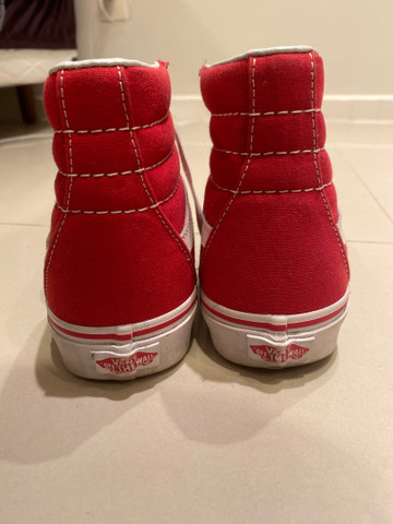 vans vermelho cano alto