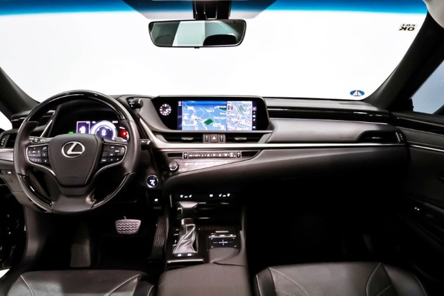 Lexus ES300h Hybrid 2019 - Foto 8