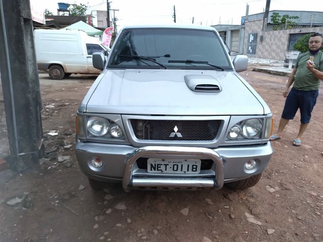VENDO L200 ANO 2006/07