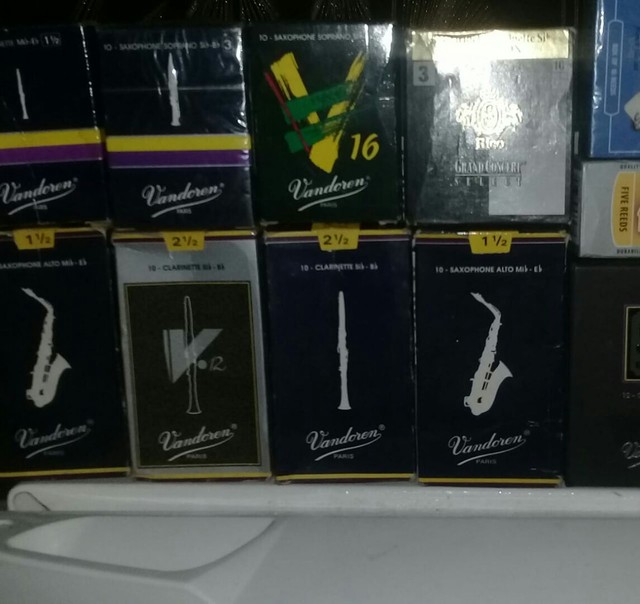 Palhetas para Sax várias marcas e numeraçoes 