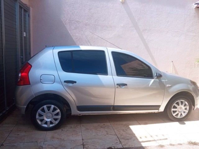 SUPER OFERTA RENAULT SANDERO ANO 2009 !!