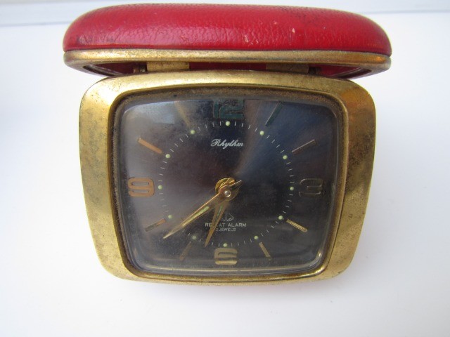 Relogio de mesa Antigo a corda - Foto 4