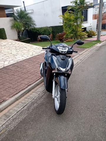 HONDA SH 150I MUITO ECONÔMICA IMPECÁVEL