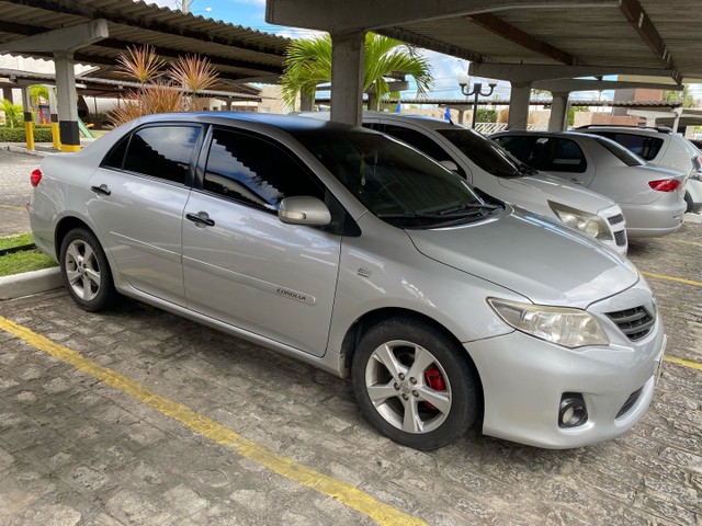 VENDO COROLLA 2012/13 XEI