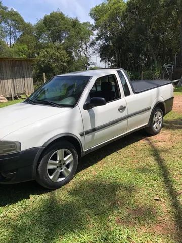 VOLKSWAGEN SAVEIRO 2010 Usados e Novos no PR