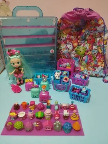 Shopkins com caixa organizadora.