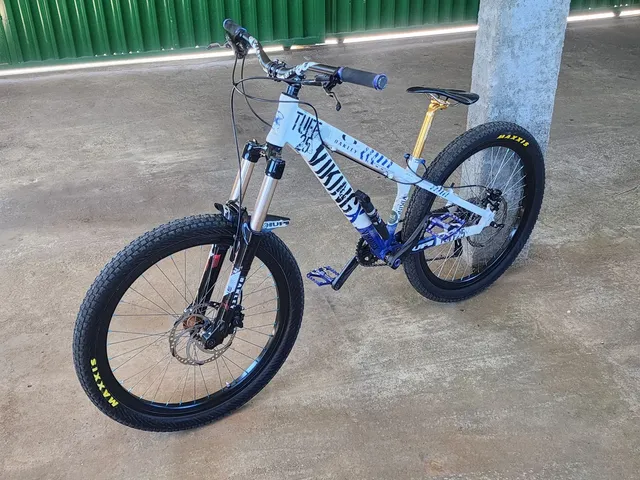 Banco Gios Selim GI-1109 Bike Wheeling Bmx (Roxo Neon)