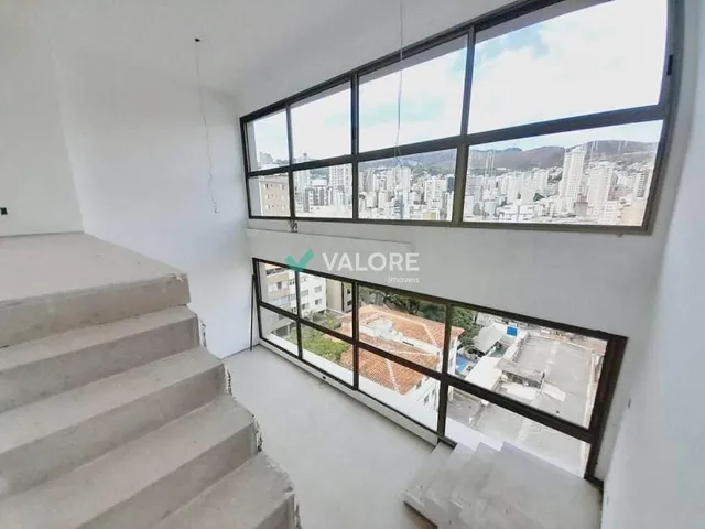 Cobertura Duplex 4 quartos Cruzeiro