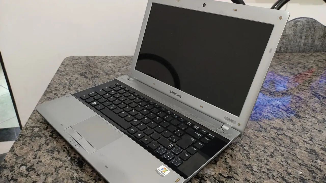 Notebook Samsung 1.3 ghz com 320 gb com 8gb ddr3 ( windows 10)  - Foto 2