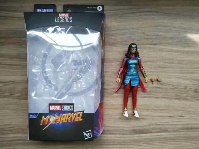Kamala Khan Ms Marvel MCU wave Infinity Ultron Marvel Legends - Foto 4