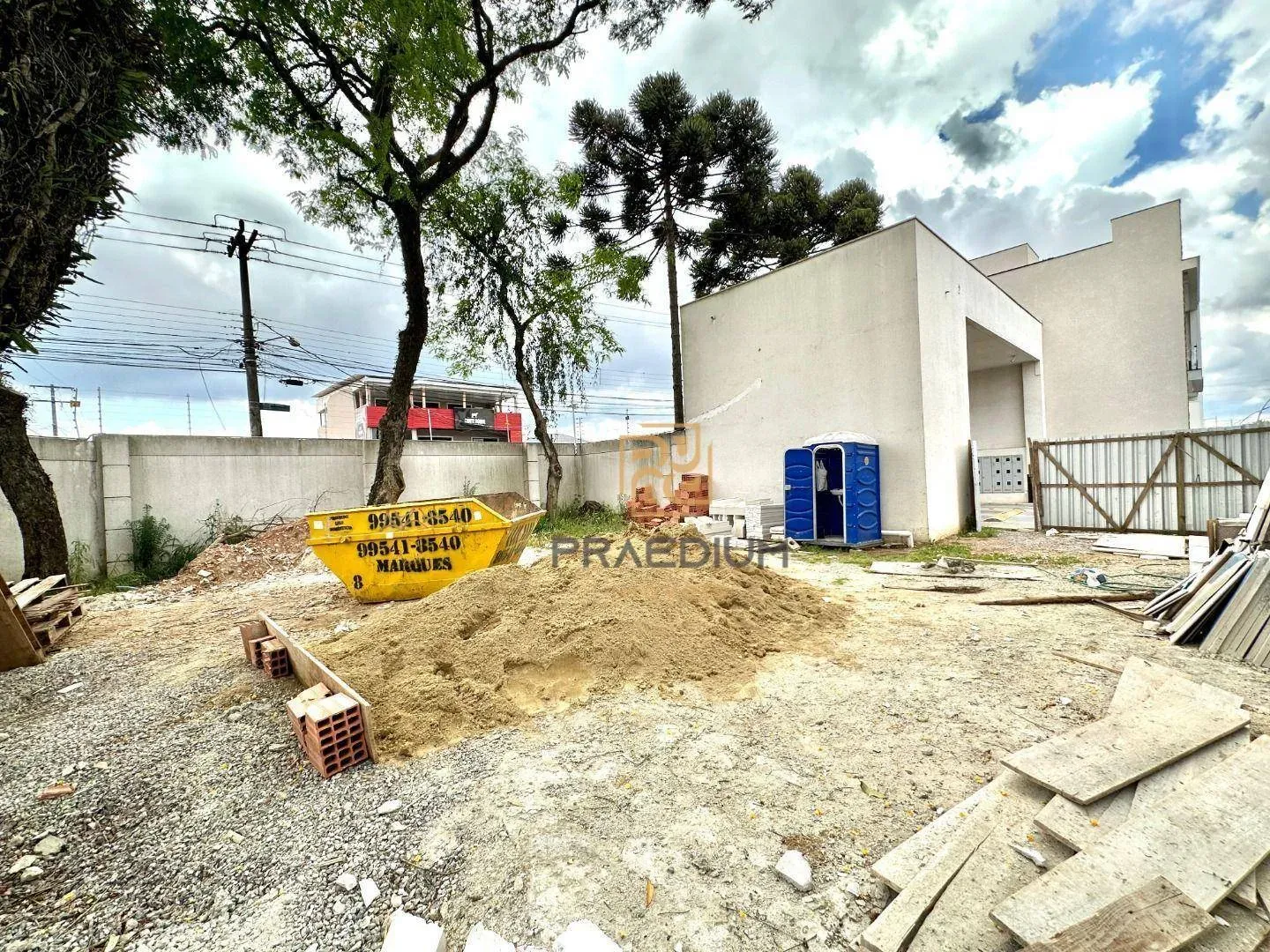 Terreno à venda, 235 m² por R$ 589.000,00 - Pinherinho - Curitiba/PR