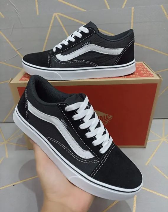 Tênis Vans Old Skool Preto - Novo