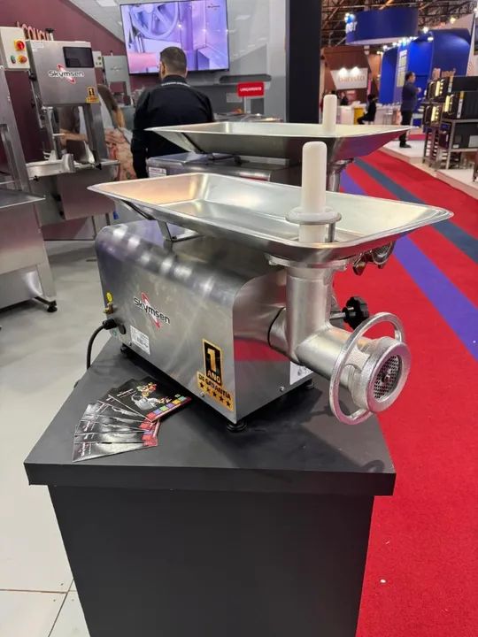 Moedor de Carnes Inox Boca 22 motor forte nova 