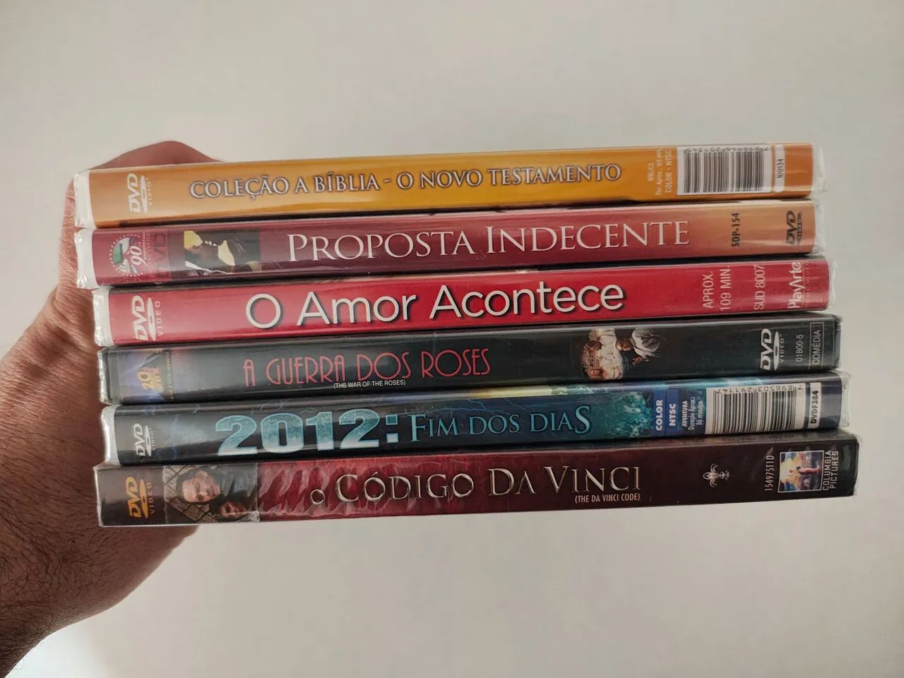 Lote com 6 filmes lacrados em DVD - Foto 3