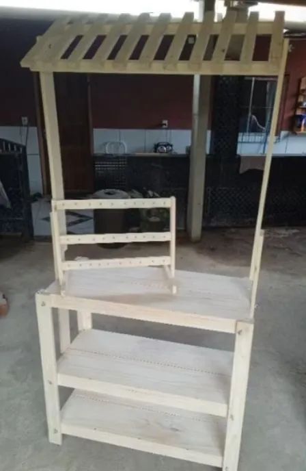 Bancada de férias, para vendedor, pinus, pronto pra buscar. - Foto 2