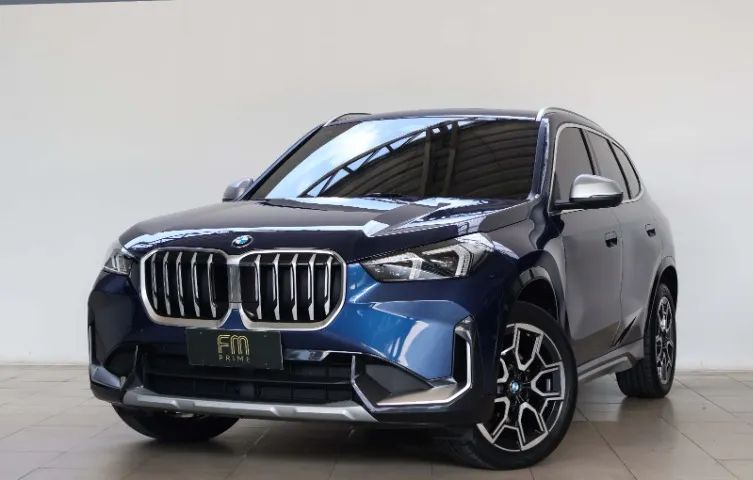 BMW X1 SDRIVE20I X-Line 2.0 Turbo Gasolina AT 2024 13.000KM - Novíssimo!! 