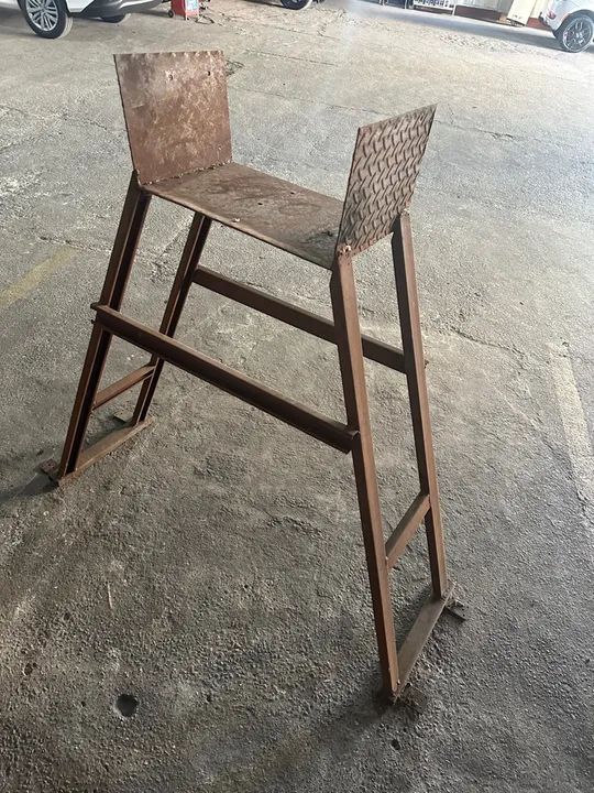Suporte ou cavalete ferro  - Foto 2