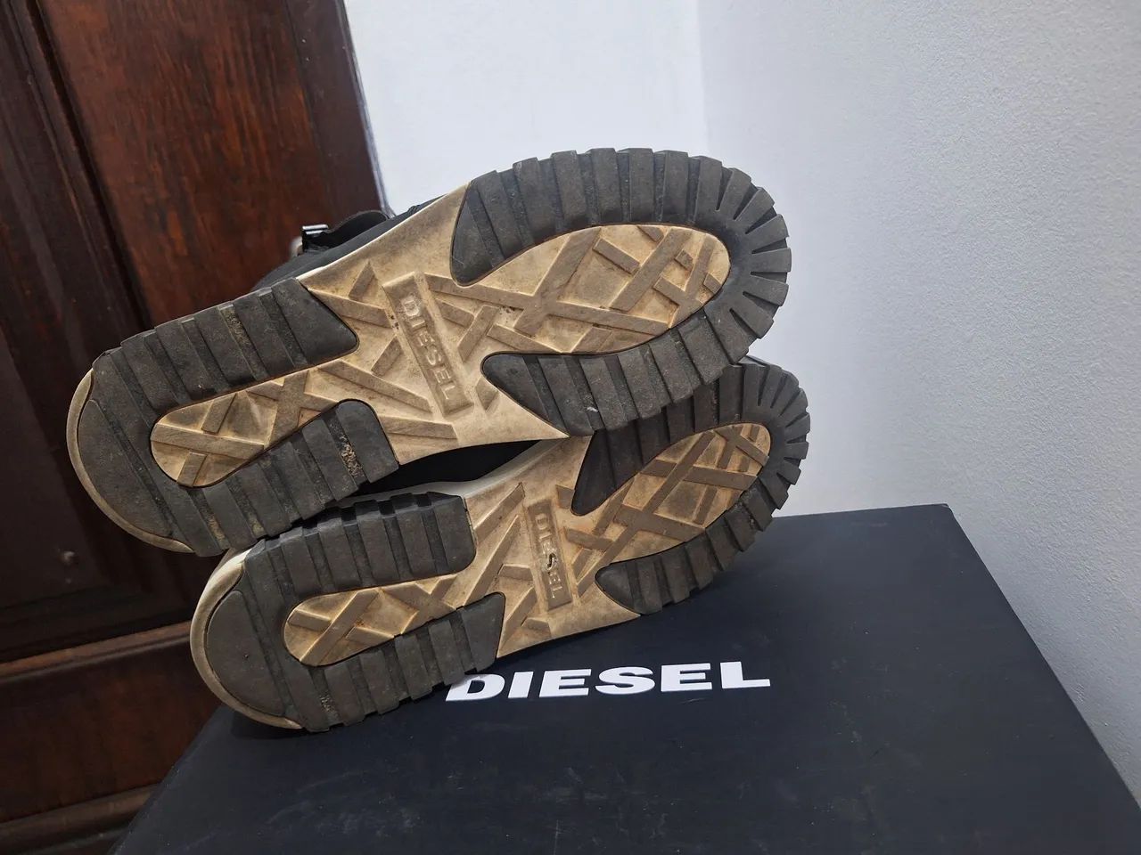 Bota Diesel - Foto 3