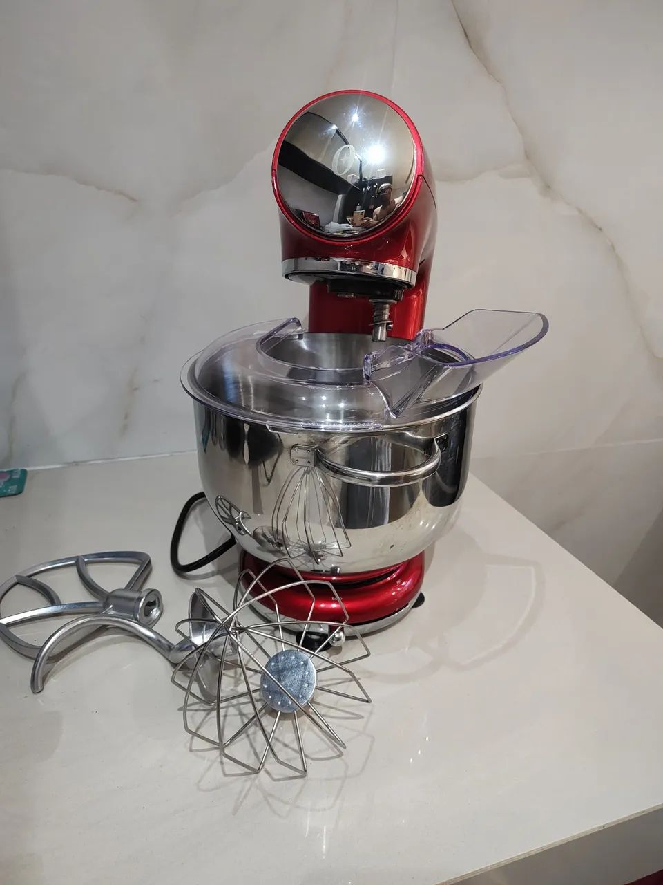 Batedeira planetária digital Oster  - Foto 4