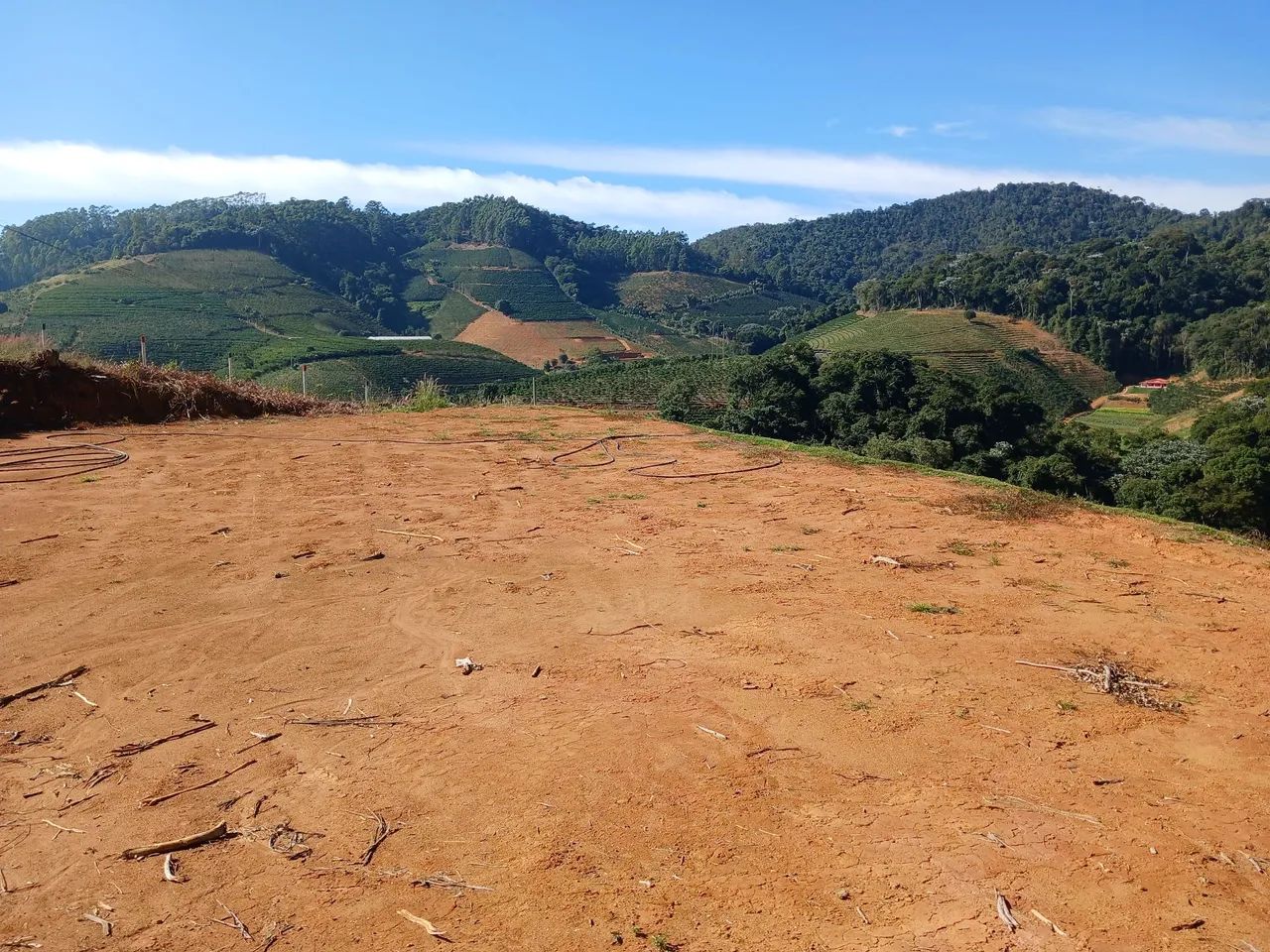 OPORTUNIDADE: Linda Chácara em Santa Teresa (2217m²) - Foto 3