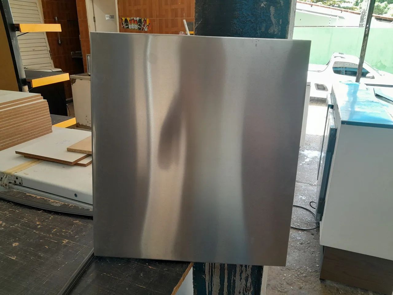 Porta de aço inox para balcão