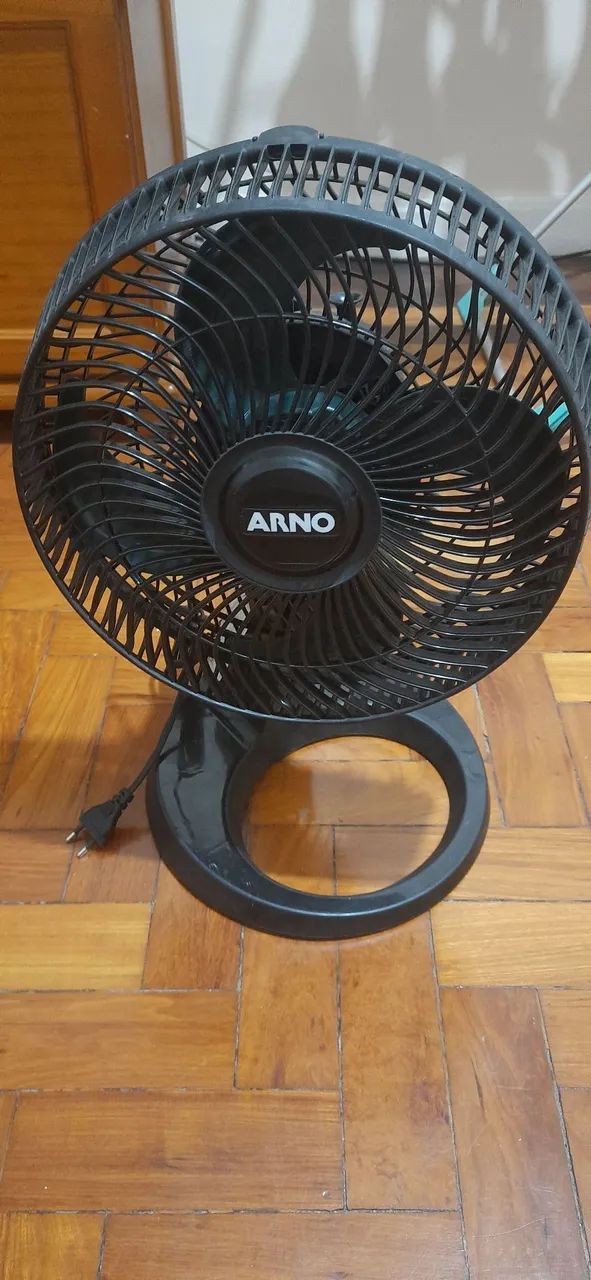 Baixei Vendo ventilador Arno 30 cm 220 volts