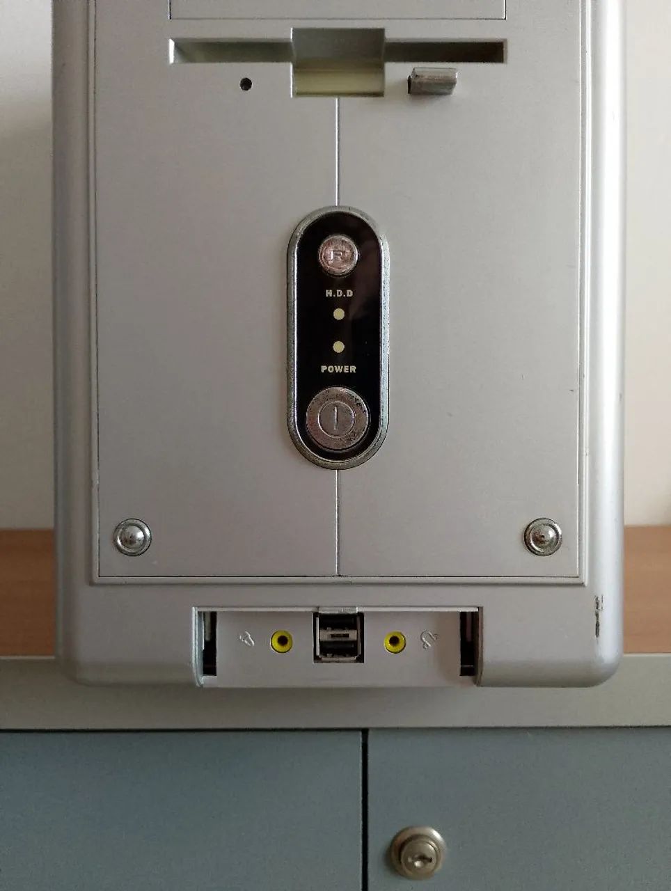 Gabinete Computador Retrô - Sleeper PC  - Foto 4