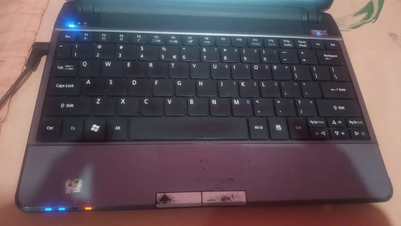 Notebook Acer Aspire One - Ótimo para o dia a dia! - Foto 4