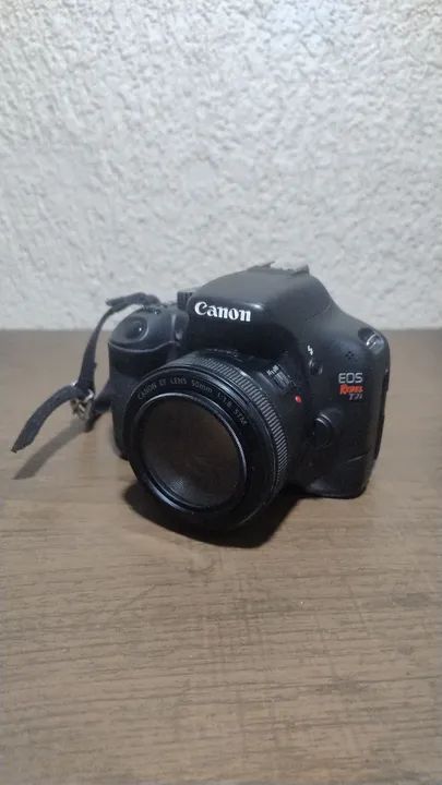 Canon T2i usada