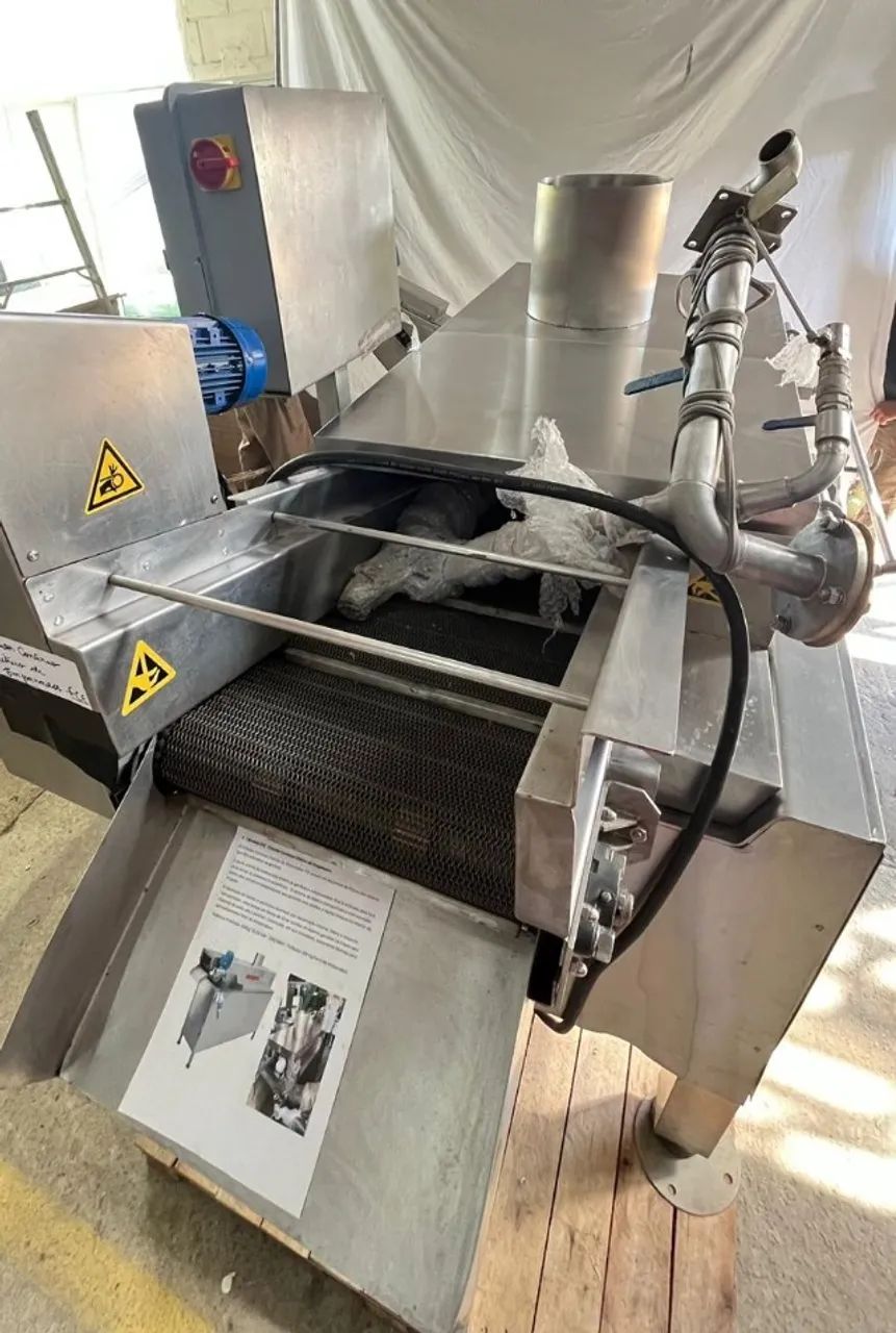 Modelo FCE - Fritador Continuo Elétrico de Empanados Incalfer - Foto 6