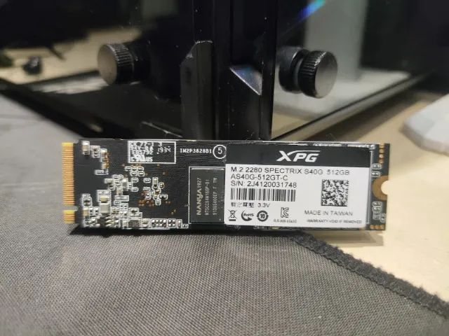 SSD 512gb XPG Spectrix S40g RGB (NVMe M.2) - Foto 4