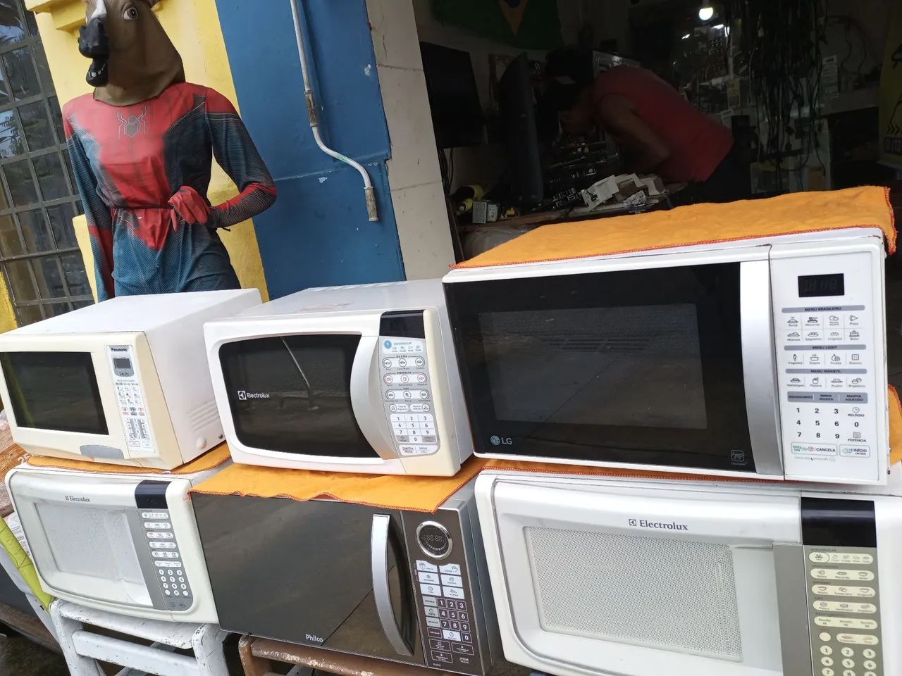 Consertamos e vendemos Microondas