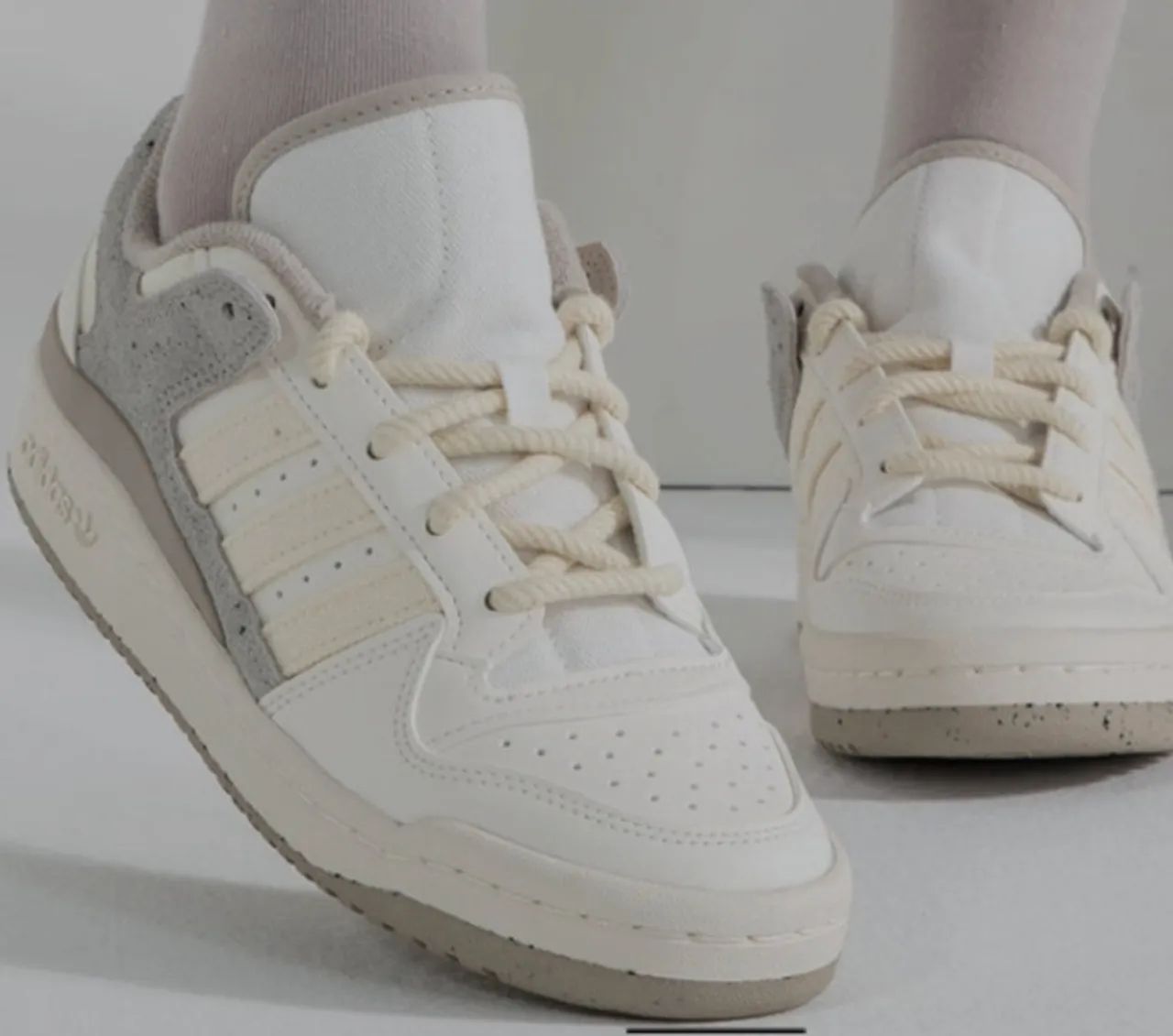 Tênis Adidas Forum Low - Bege usado duas vezes  - Foto 2