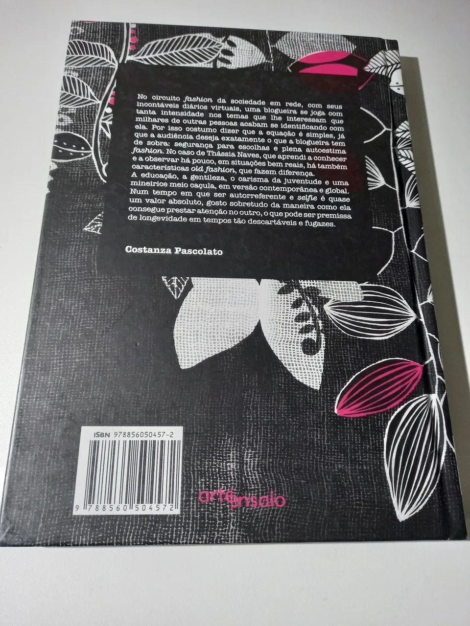Livro LOOK - Thássia Naves - Foto 2