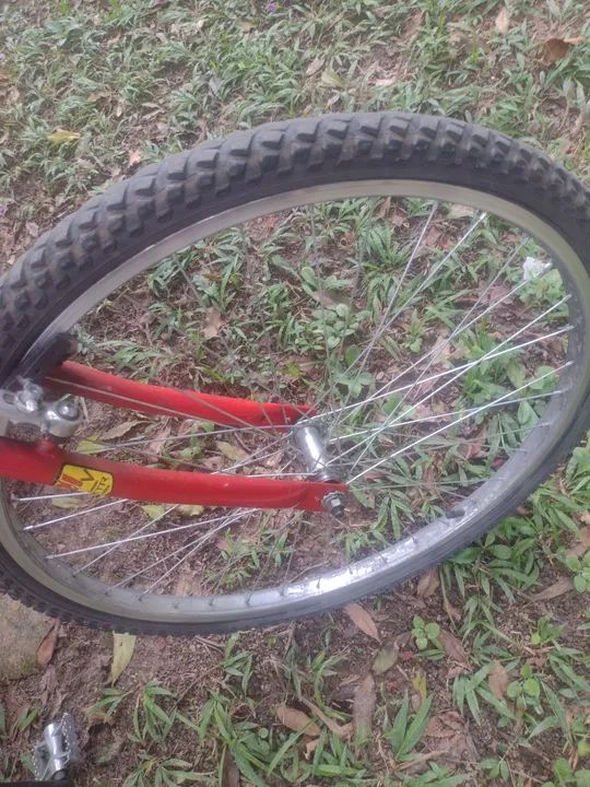 Bicicleta  Vermelhab aro 26 - Foto 5