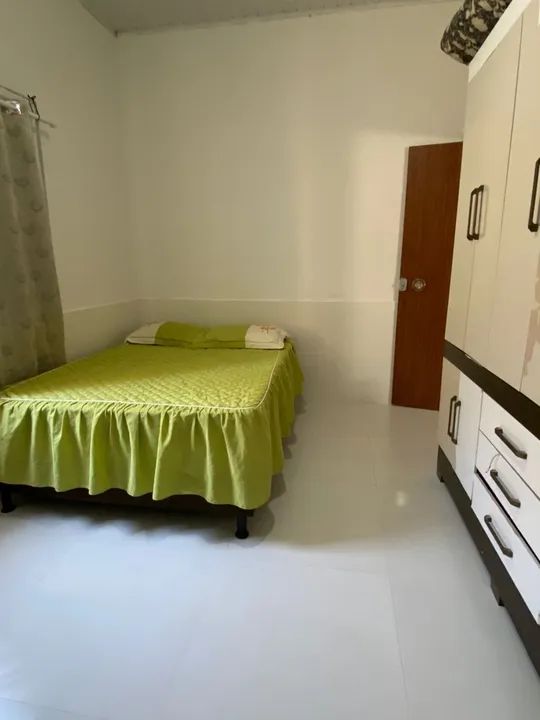 Alugo uma casa arejada e espaçosa com piscina, três quartos  em Prado Bahia! - Foto 3