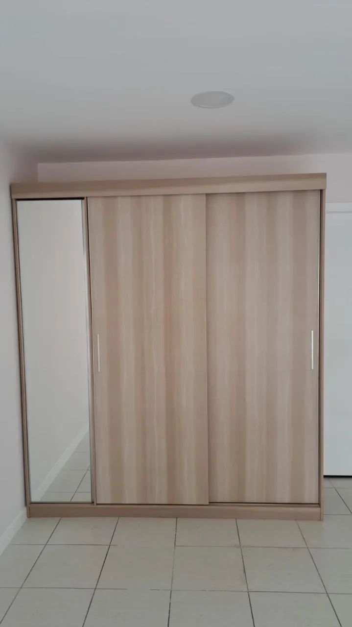 Guarda-roupas de casal
