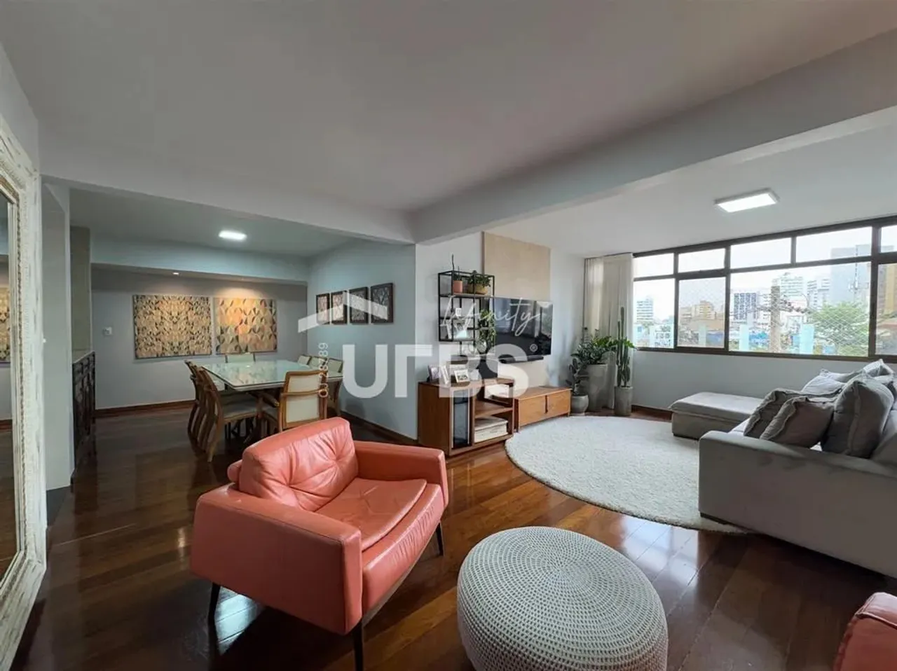 Apartamento no edifício Edith
