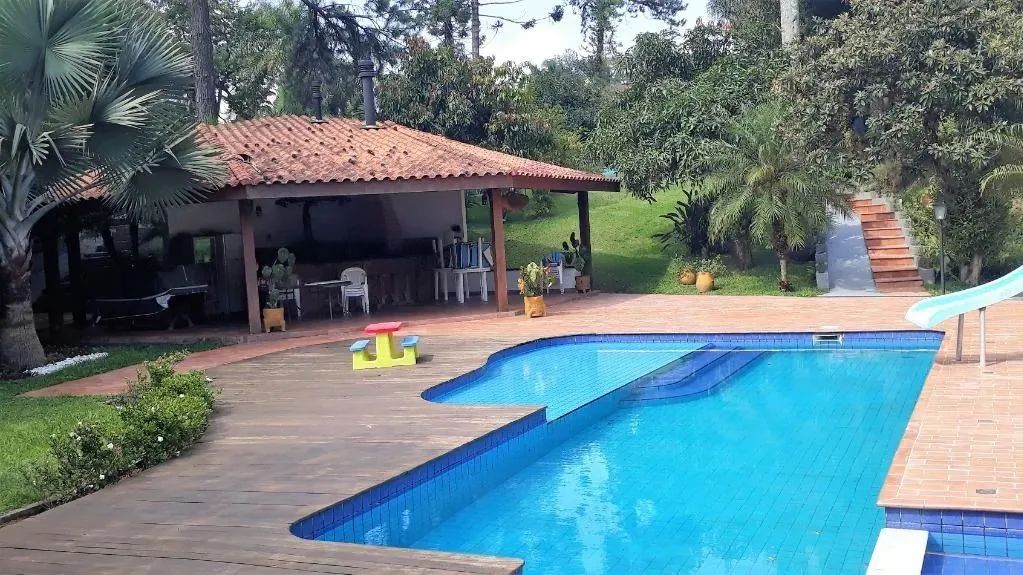 Magnifica Chácara com 3840m2 de terreno e 600m2 de AC, km 30 da Raposo - Foto 3