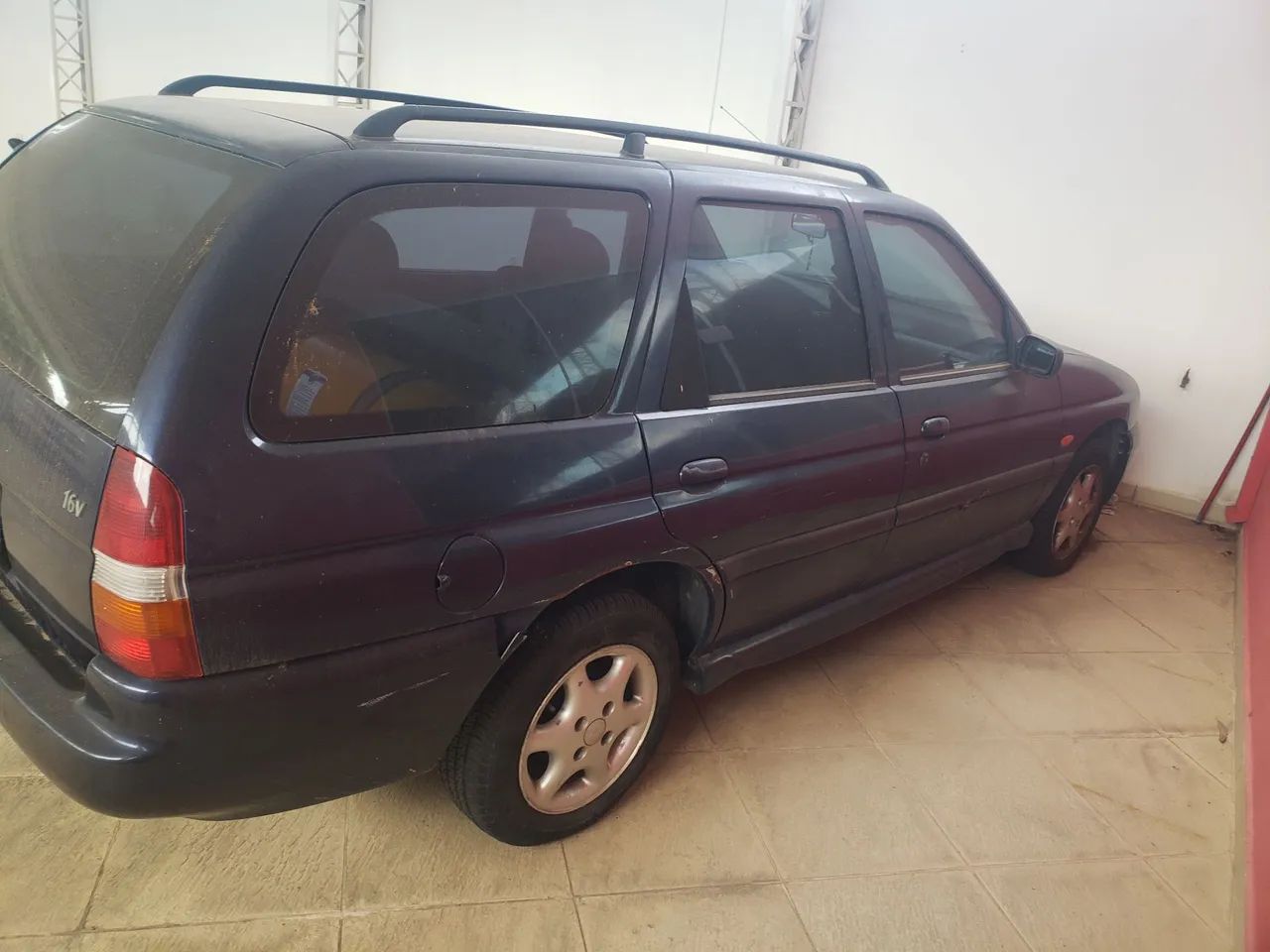 Ford escort sw 1.8 glx ano 1998 único dono  - Foto 2