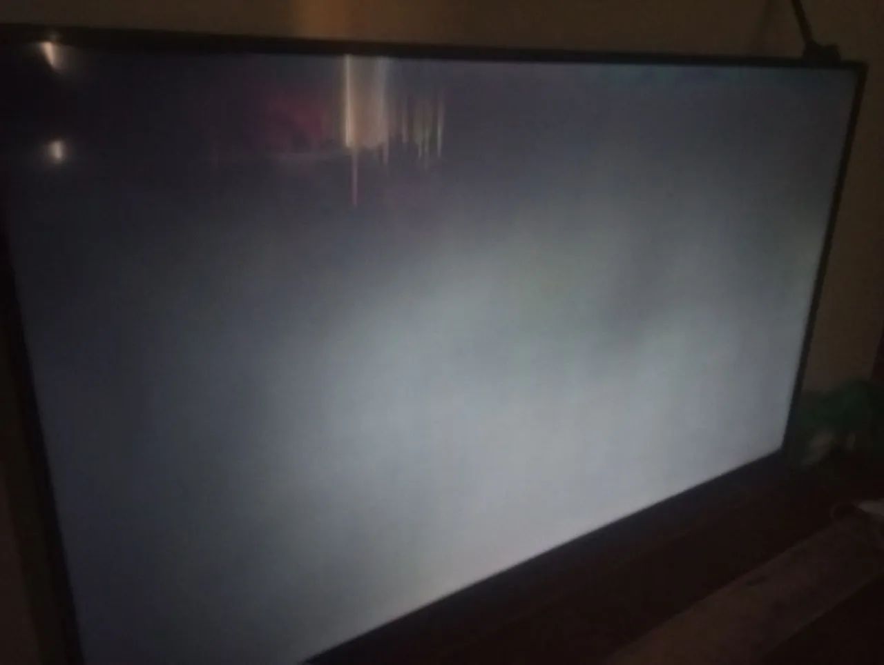 TCL 55 TV screen stain64573484015233123