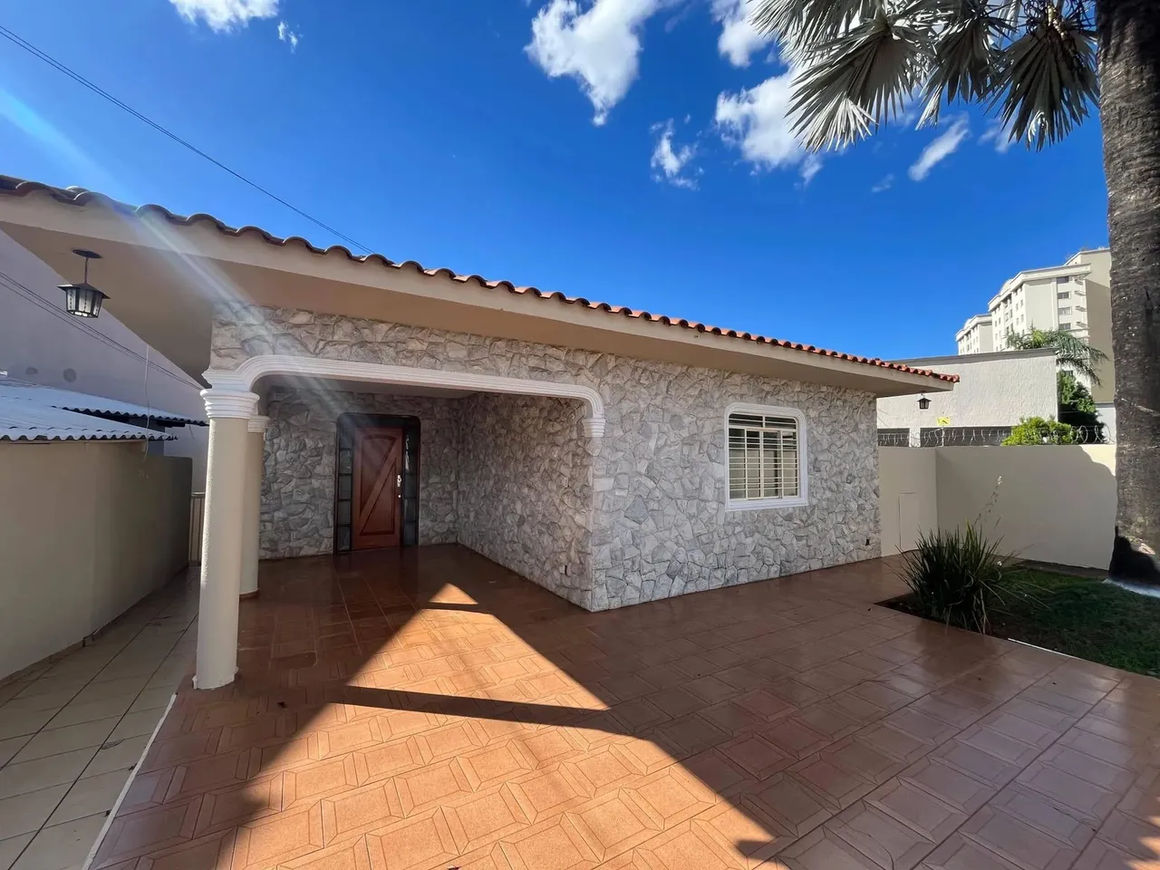 Casa para locação 3 quartos 1 suíte, Cidade Jardim, Goiânia, GO